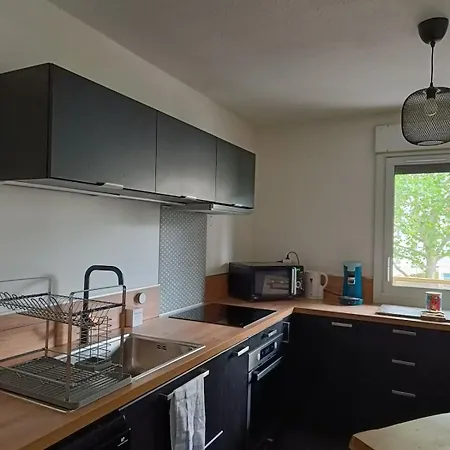Charming T2 Garibaldi With Parking Apartment *